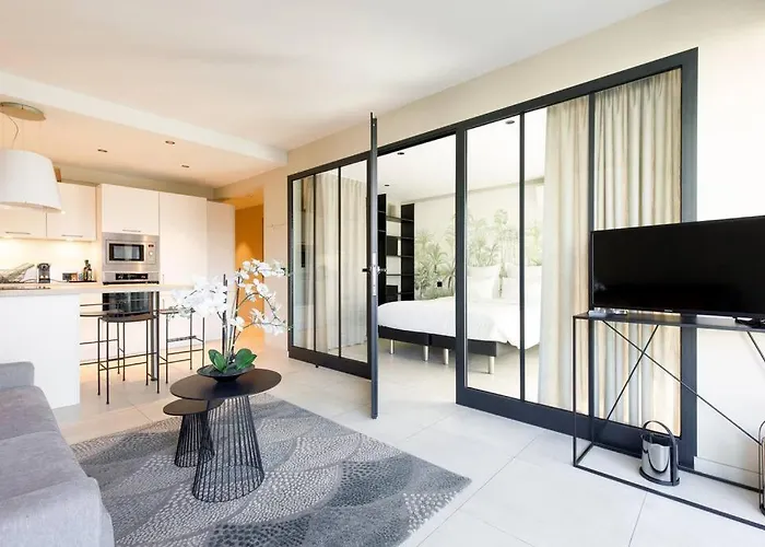 Marriott Area Superb 1 Bedroom * 칸느